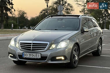 Універсал Mercedes-Benz E-Class 2010 в Одесі
