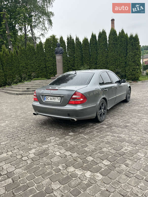Седан Mercedes-Benz E-Class 2003 в Кременці фото 5 Седан Mercedes-Benz E-Class 2003 в Кременці