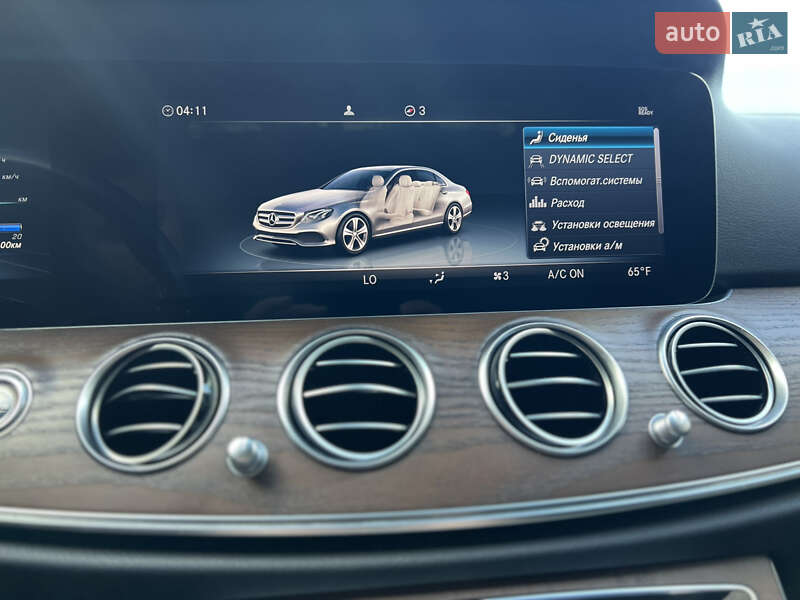 Седан Mercedes-Benz E-Class 2020 в Киеве