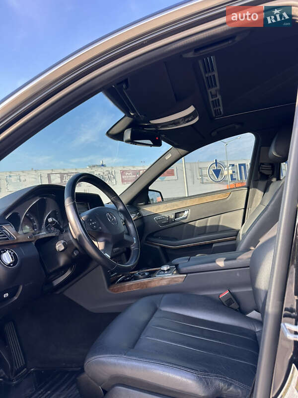 Седан Mercedes-Benz E-Class 2009 в Борисполе