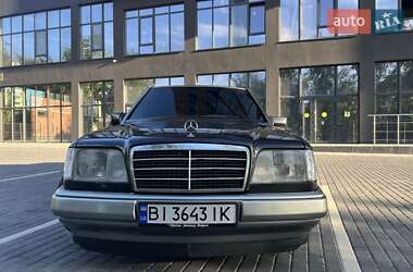 Седан Mercedes-Benz E-Class 1993 в Полтаві