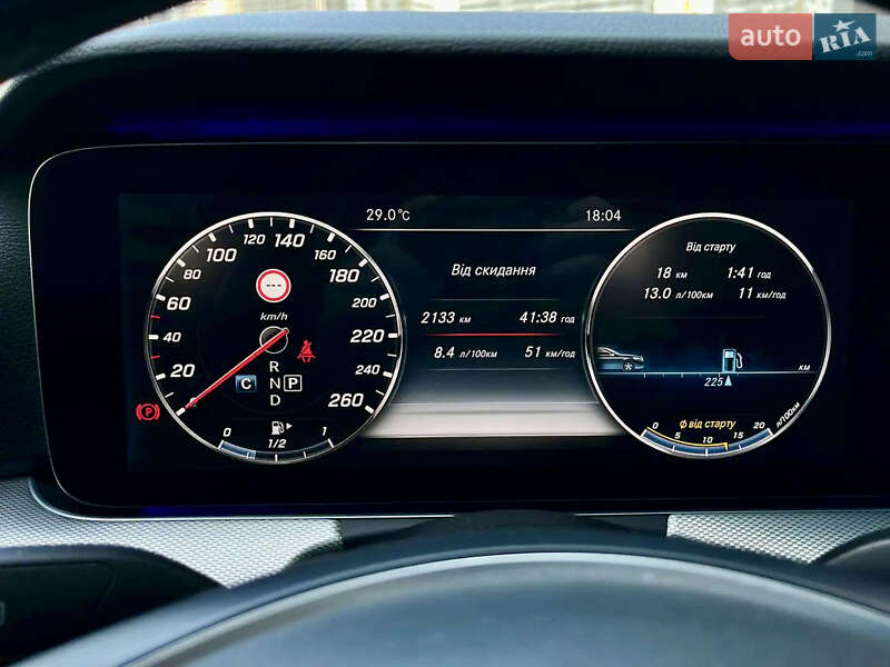 Седан Mercedes-Benz E-Class 2016 в Киеве