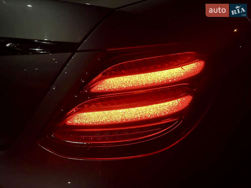 Седан Mercedes-Benz E-Class 2016 в Киеве