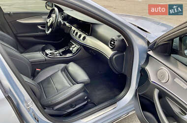 Седан Mercedes-Benz E-Class 2016 в 