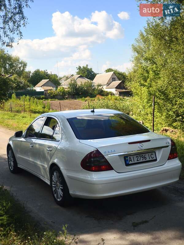 Седан Mercedes-Benz E-Class 2008 в Миронівці
