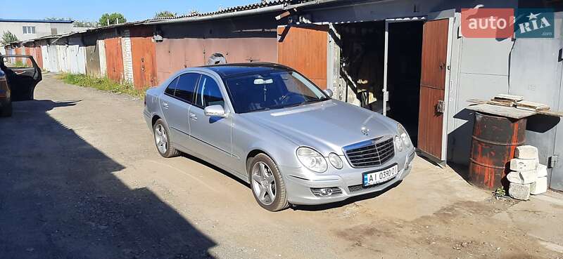 Mercedes-Benz E-Class 2008