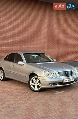 Седан Mercedes-Benz E-Class 2003 в Одессе