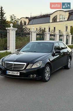 Седан Mercedes-Benz E-Class 2010 в Виннице