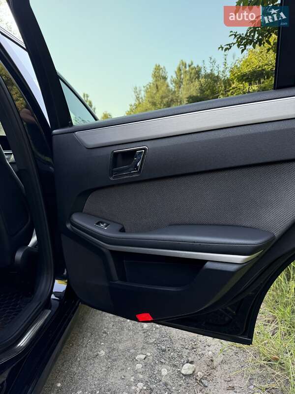 Седан Mercedes-Benz E-Class 2010 в Хмельницькому фото 18 Седан Mercedes-Benz E-Class 2010 в Хмельницькому