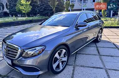 Универсал Mercedes-Benz E-Class 2016 в Львове