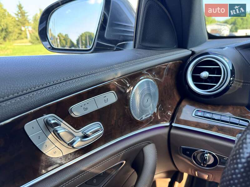 Универсал Mercedes-Benz E-Class 2016 в Львове