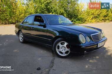 Седан Mercedes-Benz E-Class 2001 в 