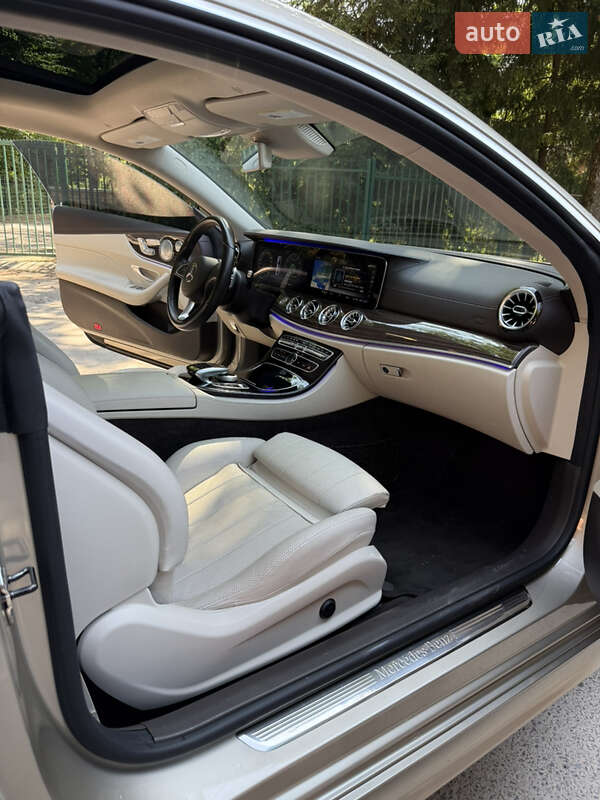 Купе Mercedes-Benz E-Class 2017 в Львові
