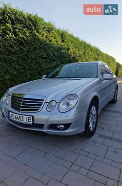 Седан Mercedes-Benz E-Class 2008 в 
