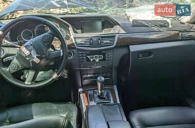 Седан Mercedes-Benz E-Class 2013 в 