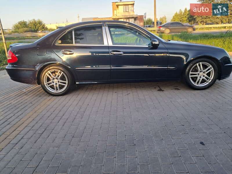 Седан Mercedes-Benz E-Class 2003 в Львові фото 15 Седан Mercedes-Benz E-Class 2003 в Львові