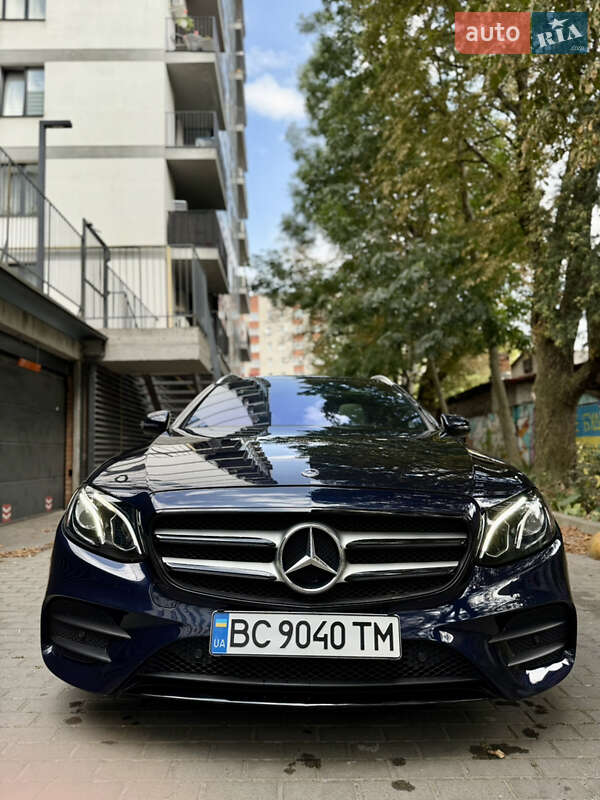 Универсал Mercedes-Benz E-Class 2017 в Львове