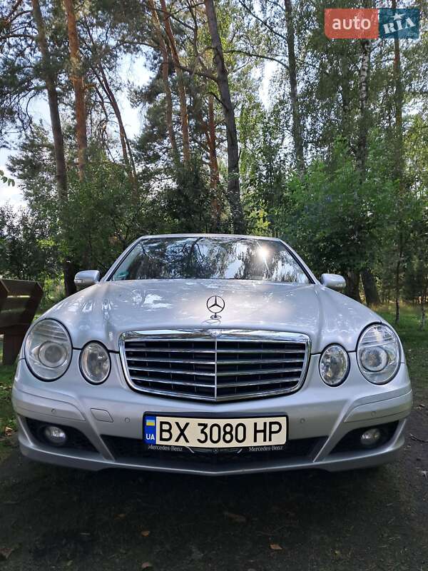 Седан Mercedes-Benz E-Class 2006 в Житомире