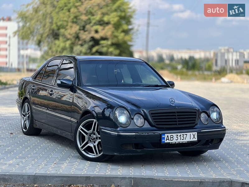 Mercedes-Benz E-Class 2000