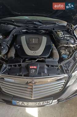 Седан Mercedes-Benz E-Class 2011 в 
