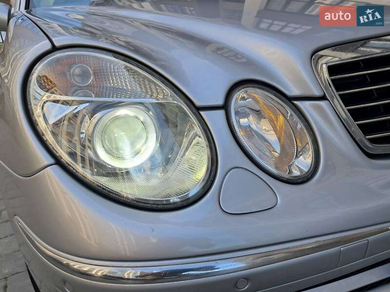 Седан Mercedes-Benz E-Class 2005 в Ивано-Франковске