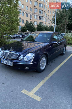 Седан Mercedes-Benz E-Class 2005 в 