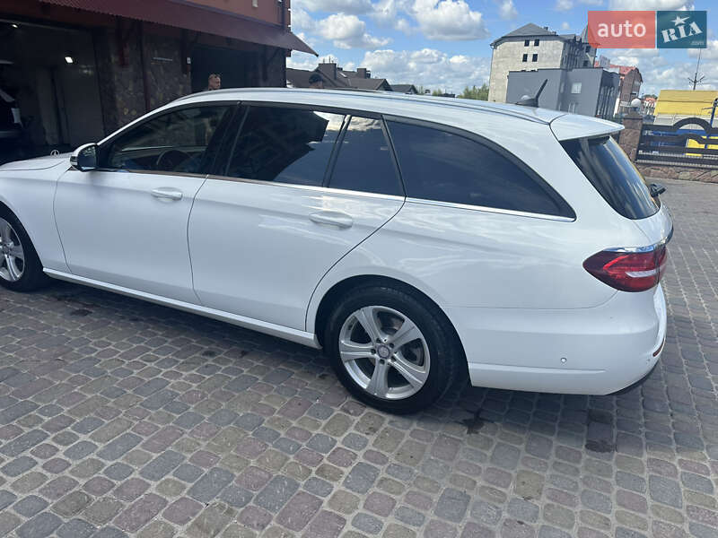 Универсал Mercedes-Benz E-Class 2017 в Тернополе