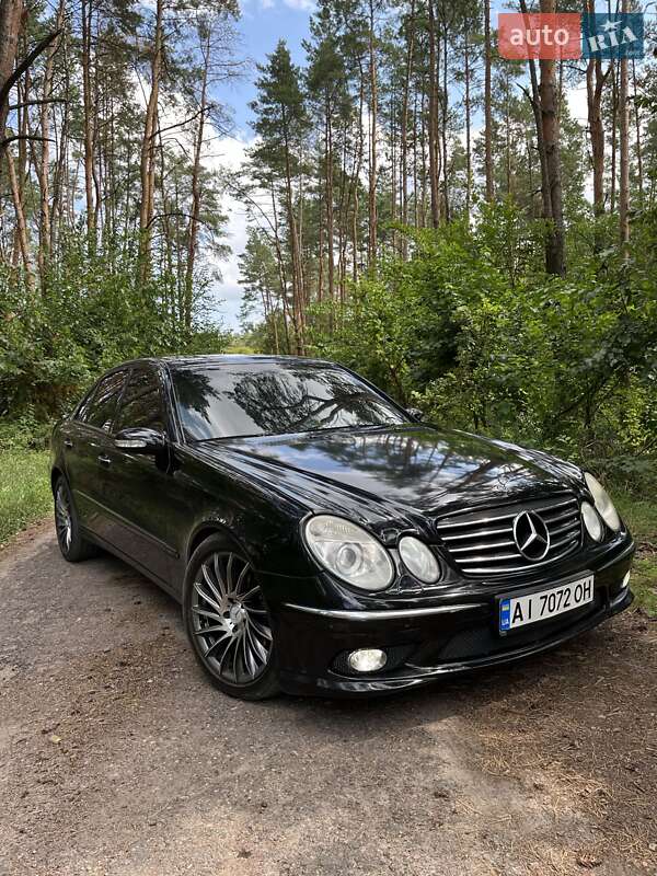 Mercedes-Benz E-Class 2004