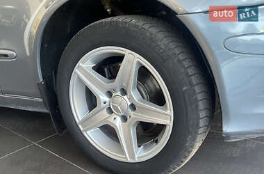 Седан Mercedes-Benz E-Class 2005 в 