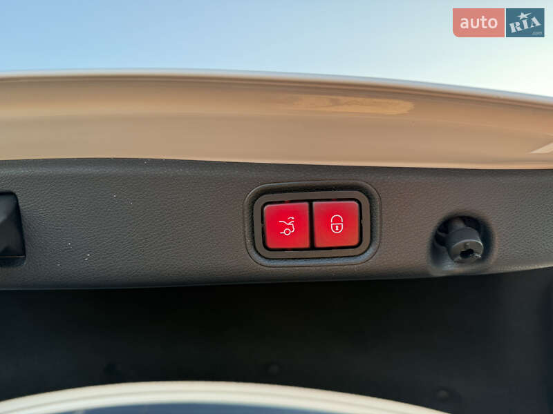 Седан Mercedes-Benz E-Class 2018 в Хмельницькому