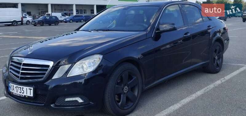 Седан Mercedes-Benz E-Class 2012 в Києві фото 4 Седан Mercedes-Benz E-Class 2012 в Києві