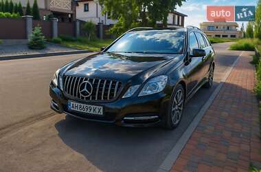 Универсал Mercedes-Benz E-Class 2011 в Софиевской Борщаговке