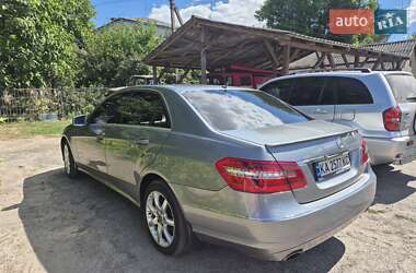Седан Mercedes-Benz E-Class 2010 в 
