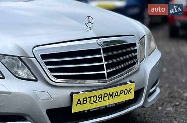 Седан Mercedes-Benz E-Class 2011 в 