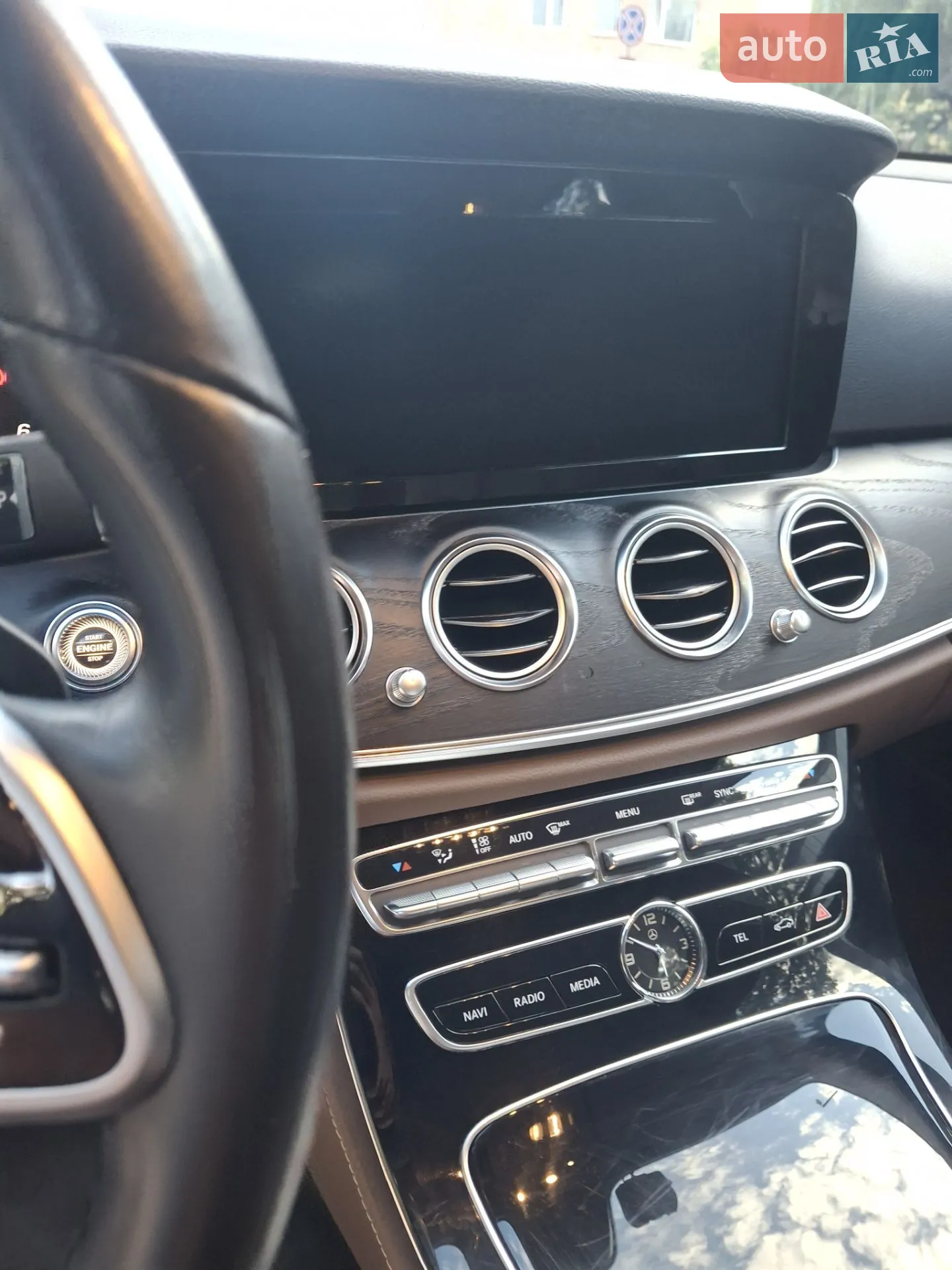 2020 Mercedes-Benz E-klasse - мініатюра 31