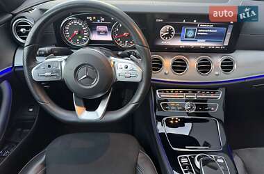 Седан Mercedes-Benz E-Class 2018 в 