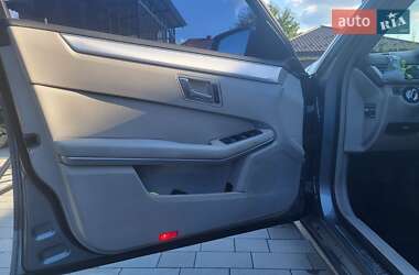 Седан Mercedes-Benz E-Class 2009 в 