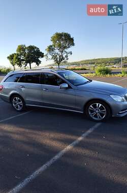 Універсал Mercedes-Benz E-Class 2012 в Тячеві