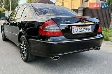 Седан Mercedes-Benz E-Class 2008 в 