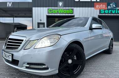 Седан Mercedes-Benz E-Class 2013 в Ровно