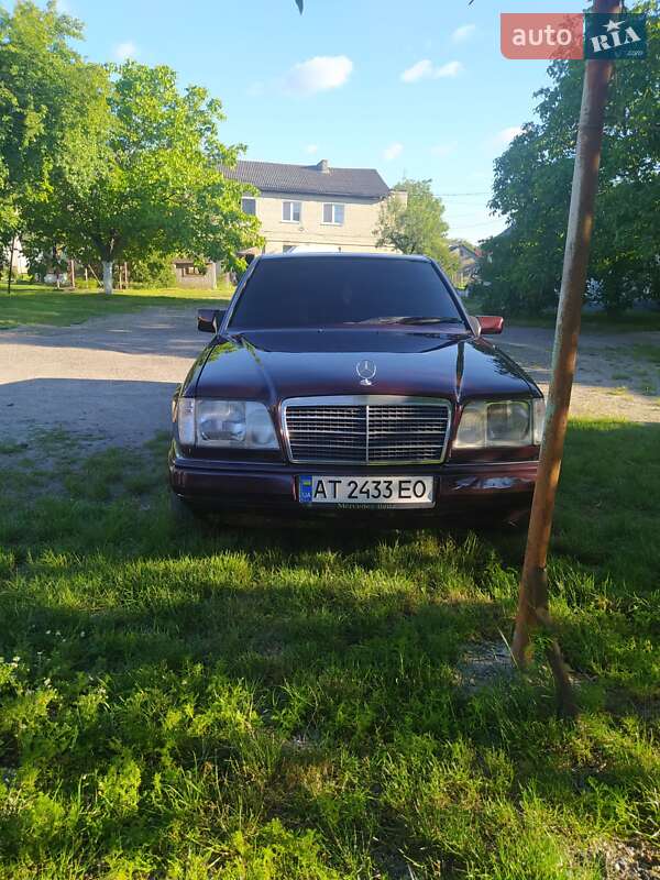 Mercedes-Benz E-Class 1995