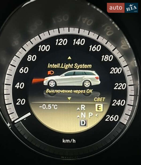 Универсал Mercedes-Benz E-Class 2011 в Луцке