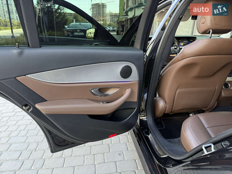 Седан Mercedes-Benz E-Class 2017 в Івано-Франківську фото 15 Седан Mercedes-Benz E-Class 2017 в Івано-Франківську