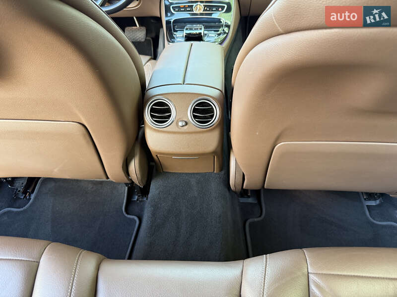 Седан Mercedes-Benz E-Class 2017 в Івано-Франківську фото 28 Седан Mercedes-Benz E-Class 2017 в Івано-Франківську