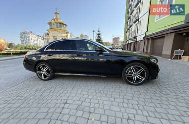 Седан Mercedes-Benz E-Class 2017 в 