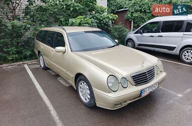 Универсал Mercedes-Benz E-Class 2002 в 