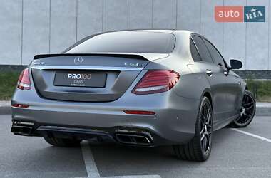 Седан Mercedes-Benz E-Class 2018 в 