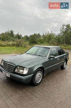 Седан Mercedes-Benz E-Class 1995 в Рожнятові