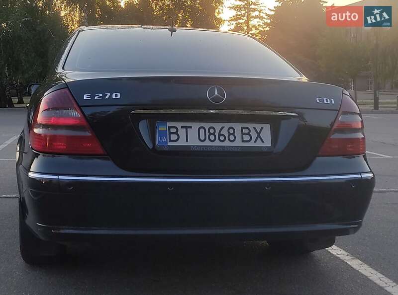 Седан Mercedes-Benz E-Class 2003 в Кривом Роге