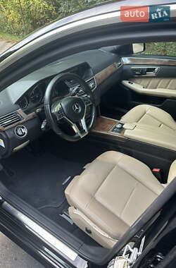 Седан Mercedes-Benz E-Class 2012 в 